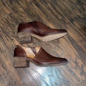 Zodiac Maddie Brown Leather Half D’orsay Bootie 9 1/2